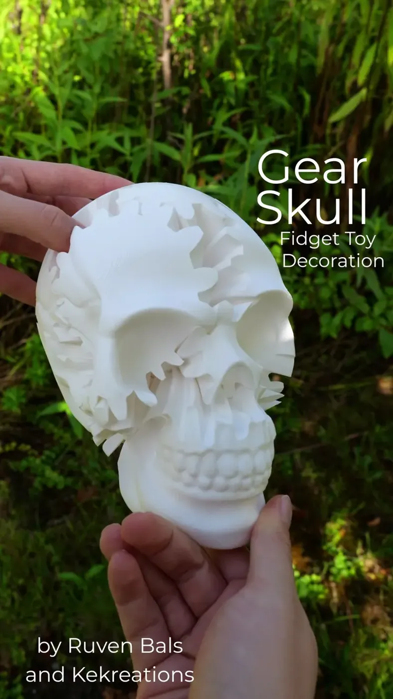 Gear Skull Kinetic Art